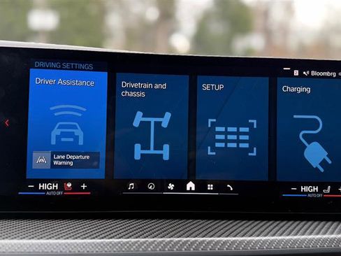 Used 2024 BMW XM image 52