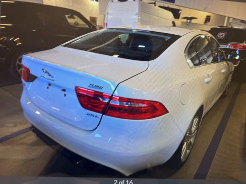Used 2019 Jaguar XE Prestige image 15