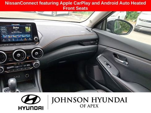 Used 2022 Nissan Sentra SR w/ SR Premium Package FWD image 15