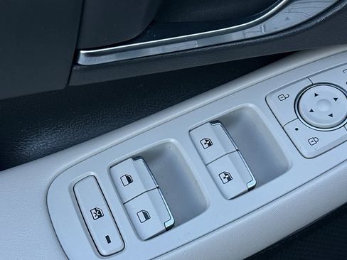 Used 2023 Hyundai Sonata SEL image 14