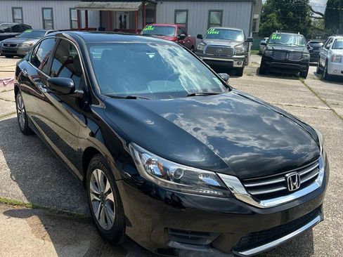 Used 2014 Honda Accord LX image 2