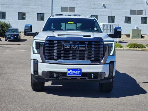 Used 2024 GMC Sierra 2500 Denali Ultimate AWD/4WD image 5