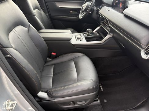 Used 2024 MAZDA CX-90 3.3 Turbo w/ Premium Package AWD/4WD image 23