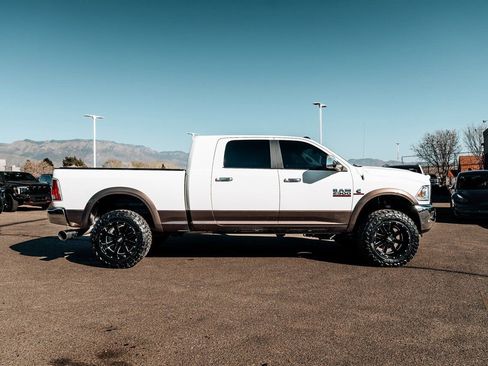 Used 2018 RAM 2500 Laramie w/ Convenience Group image 8