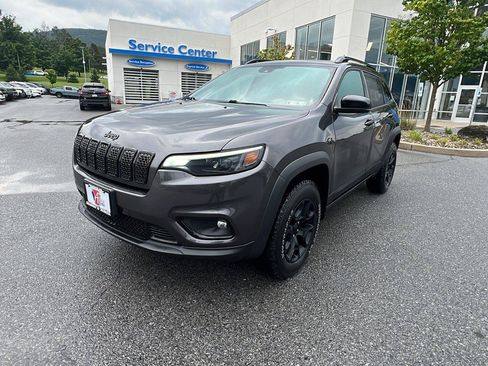Used 2022 Jeep Cherokee Latitude w/ Sun & Sound Group AWD/4WD image 8