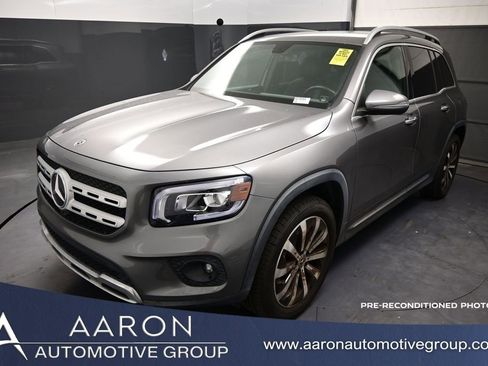 Used 2021 Mercedes-Benz GLB 250 image 1