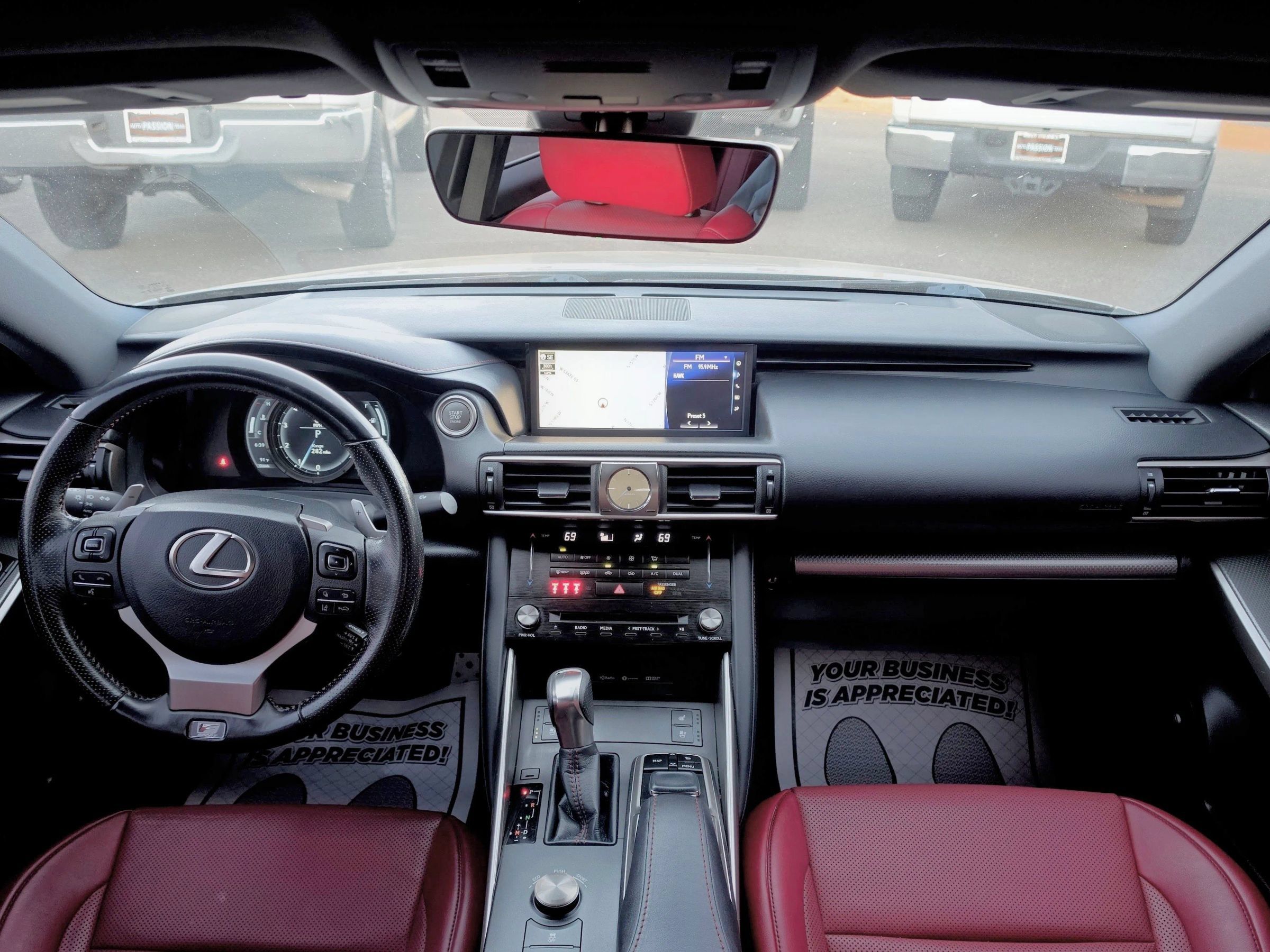 Used 2017 Lexus IS 200t F Sport w/ F Sport Package RWD image 9