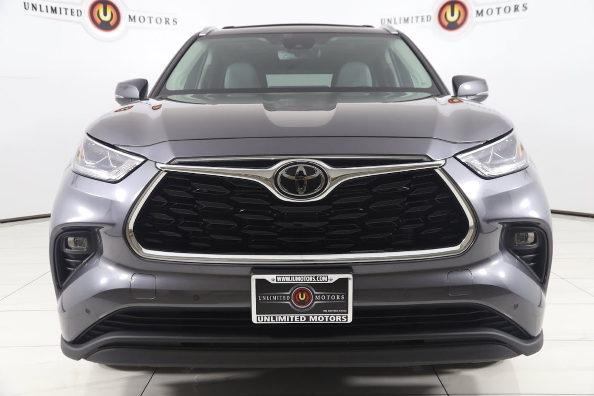 Used 2023 Toyota Highlander Limited AWD/4WD image 52