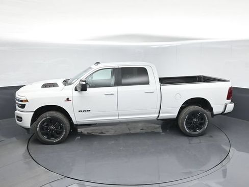 New 2026 RAM 2500 Laramie w/ Night Edition AWD/4WD image 34