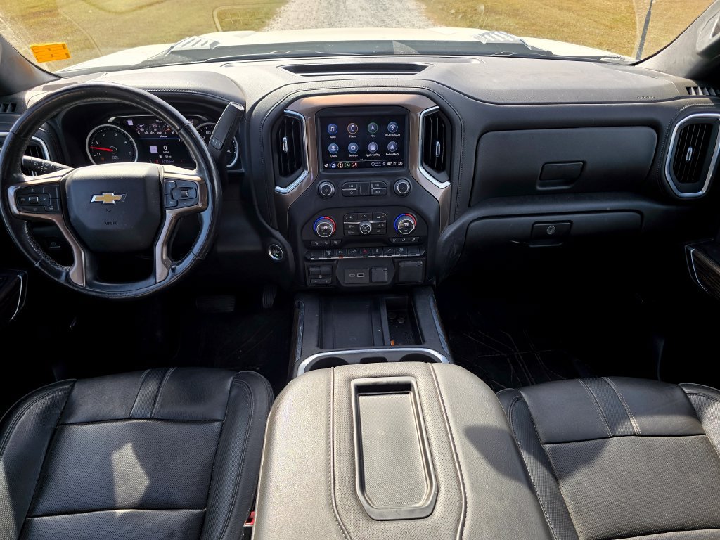 Used 2022 Chevrolet Silverado 3500 High Country AWD/4WD image 4