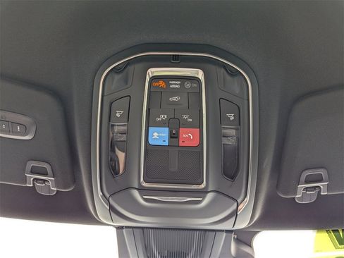 Used 2024 Dodge Charger R/T w/ Plus Group image 26