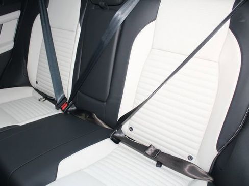 New 2026 Land Rover Discovery Sport Landmark image 22