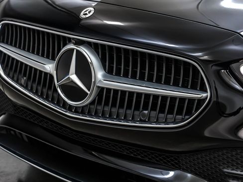 Used 2023 Mercedes-Benz C 300 Sedan image 13