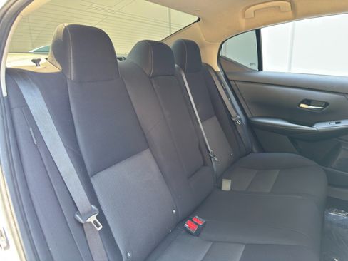 Used 2022 Nissan Sentra SV w/ Trunk Package FWD image 32
