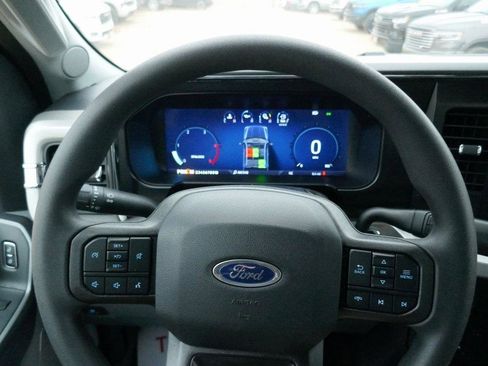 New 2026 Ford F250 XLT w/ XLT Premium Package image 29