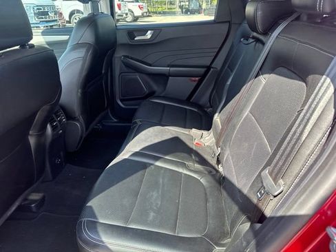 Used 2022 Ford Escape SEL FWD image 10