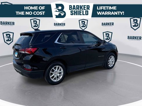 Used 2024 Chevrolet Equinox LT w/ LPO, Floor Liner Package FWD image 9