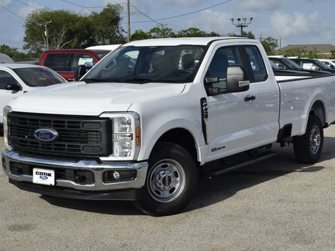New 2025 Ford F250 XL image 1