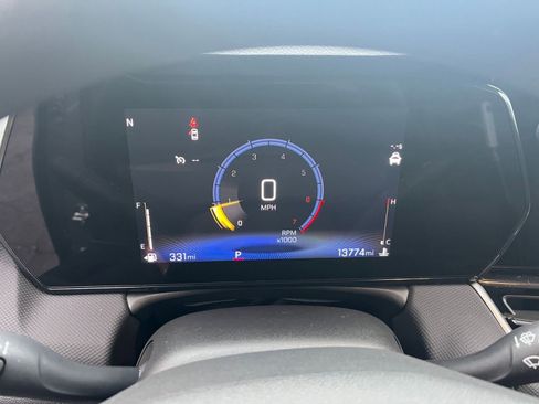 Used 2025 Chevrolet TrailBlazer LT image 36