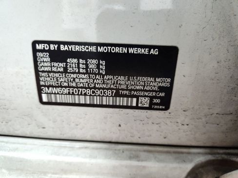 Certified 2023 BMW 330i Sedan w/ M Sport Package image 17