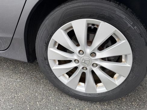 Used 2015 Honda Accord EX image 29