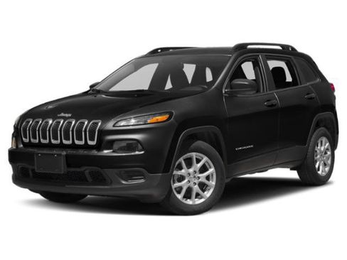 Used 2015 Jeep Cherokee Sport FWD image 1