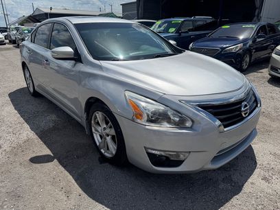 Used 2015 Nissan Altima 2.5 SL w/ Technology Package