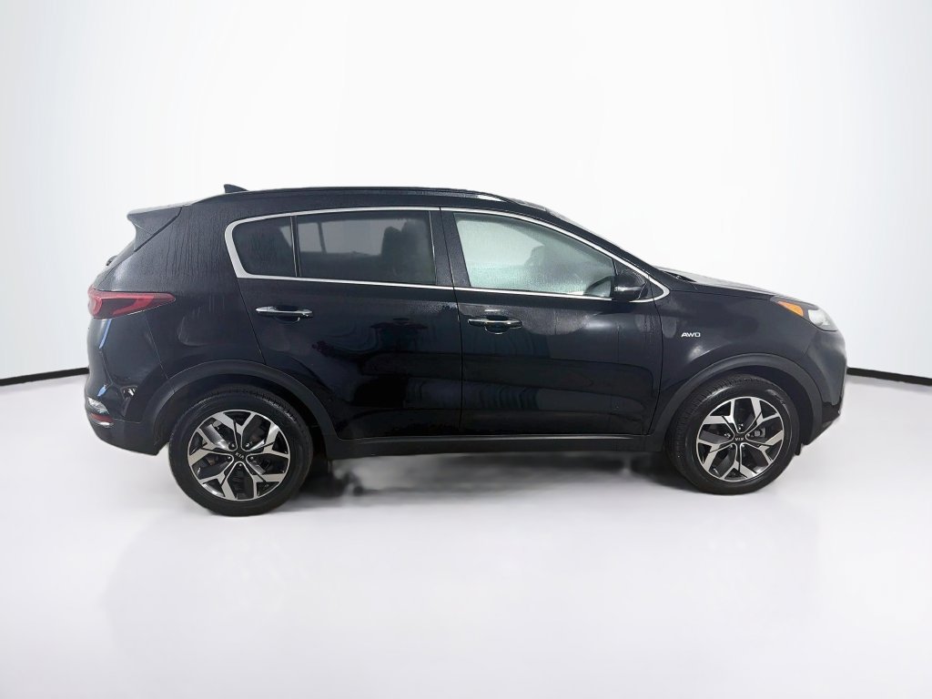 Certified 2022 Kia Sportage EX w/ EX Technology Package AWD/4WD image 4