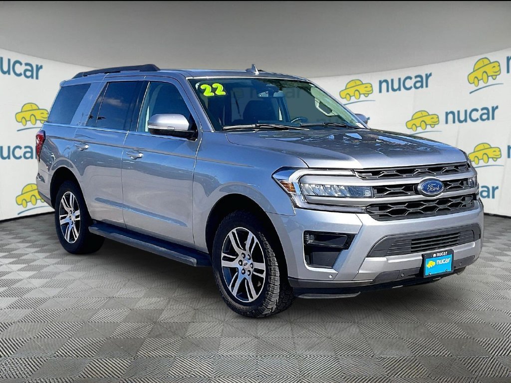 Used 2024 Ford Expedition XLT AWD/4WD image 1