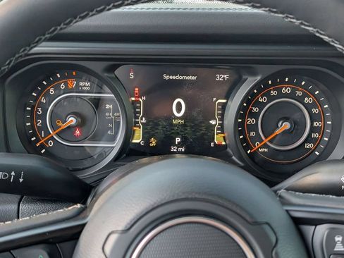 New 2026 Jeep Gladiator Rubicon AWD/4WD image 16