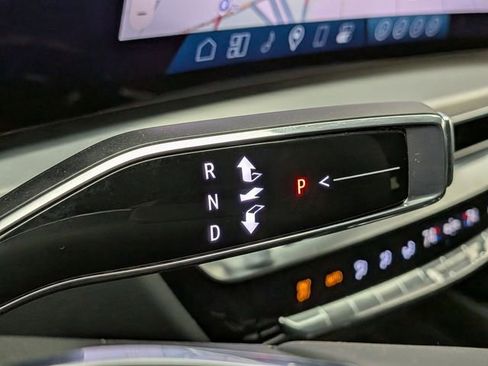 New 2026 Cadillac Lyriq Luxury image 17