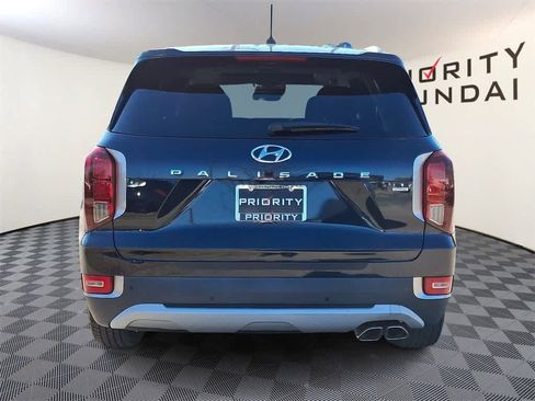 Used 2022 Hyundai Palisade SEL w/ Convenience Package image 5