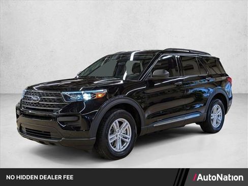Certified 2023 Ford Explorer XLT AWD/4WD image 1