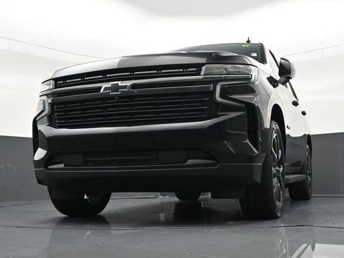 Used 2021 Chevrolet Tahoe RST w/ Luxury Package RWD image 35