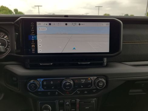 New 2025 Jeep Wrangler Unlimited Rubicon 392 image 24