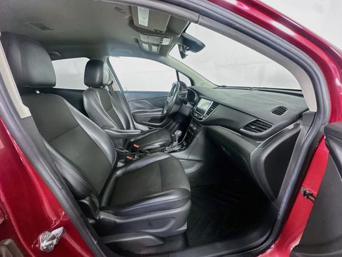Used 2019 Buick Encore Preferred FWD image 28