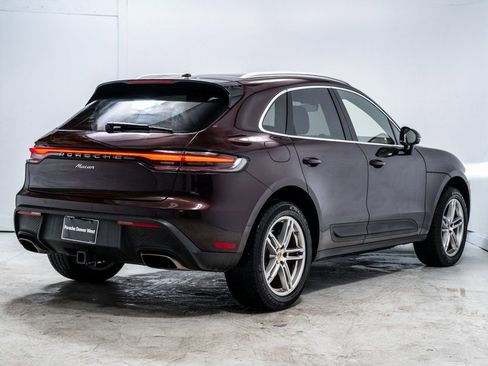 Used 2025 Porsche Macan image 7