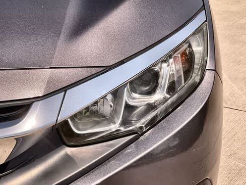 Used 2017 Honda Civic EX image 24