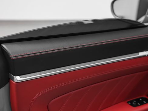 Used 2023 Porsche 911 Turbo image 57