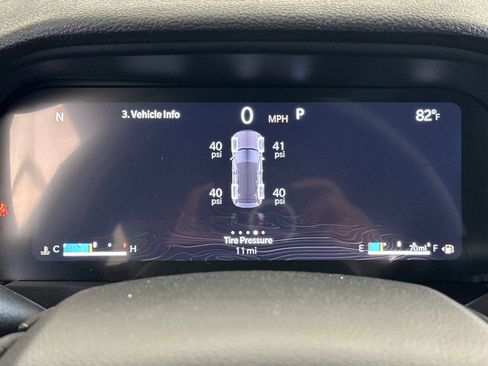 New 2025 Jeep Grand Cherokee Laredo w/ Luxury Tech Group I RWD image 25