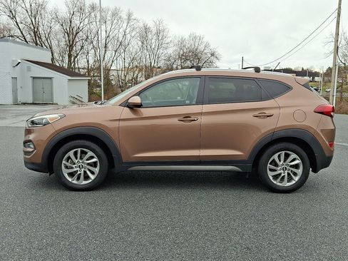 Used 2016 Hyundai Tucson SE w/ Option Group 02 image 4