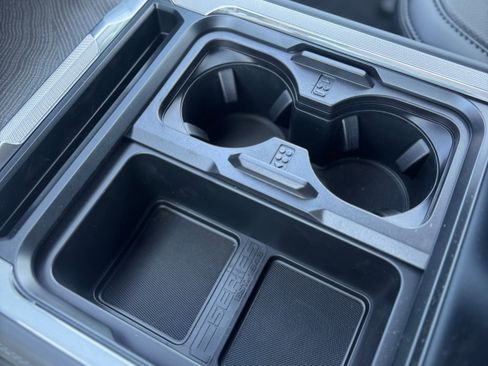 New 2025 Ford F350 Platinum image 37