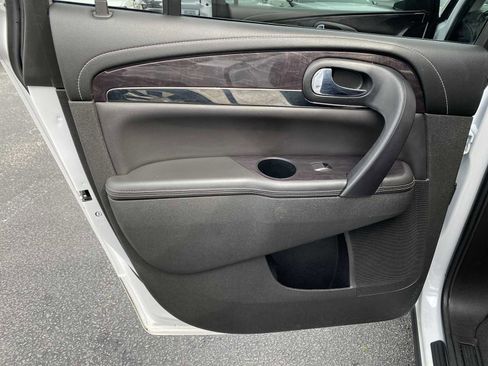 Used 2017 Buick Enclave Leather w/ Enclave Sport Touring Edition image 29