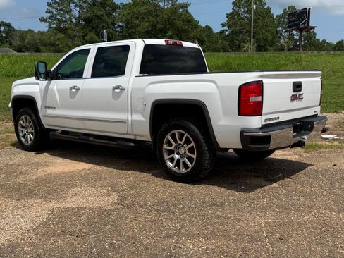 Used 2015 GMC Sierra 1500 SLT w/ SLT Crew Cab Value Package AWD/4WD image 3