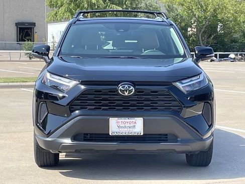 Used 2025 Toyota RAV4 XLE w/ Convenience Package AWD/4WD image 7
