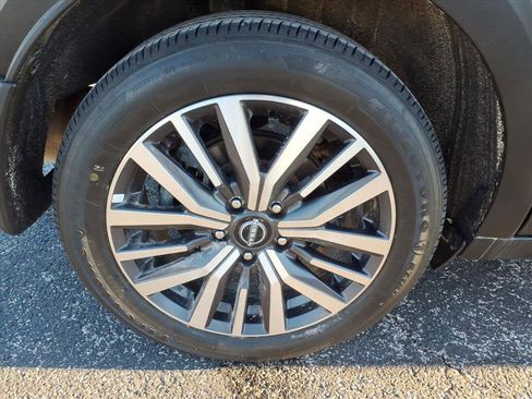 Used 2023 Nissan Kicks SV image 25