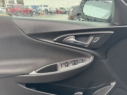 Used 2023 Chevrolet Malibu LT image 11