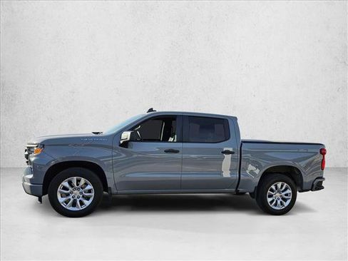 Used 2024 Chevrolet Silverado 1500 Custom image 8