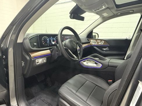 Used 2025 Mercedes-Benz GLE 350 4MATIC image 15