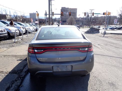 Used 2013 Dodge Dart SXT w/ Popular Equipment Group image 3